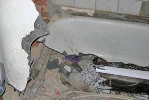 Демонтаж ванны в Грязи