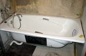 Установка стальной ванны в Грязи
